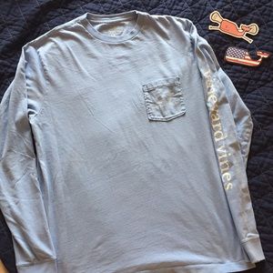 Vintage Vineyard Vines long sleeve T w/ stickers
